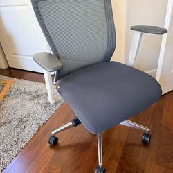 Oroblanco Ergonomic High Back Office Chair - Sleek Grey Mesh & Fabric