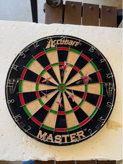Accudart Master 18” Regulation Bristle Dartboard Set – 6 Steel-Tip Darts – Ready to Hang