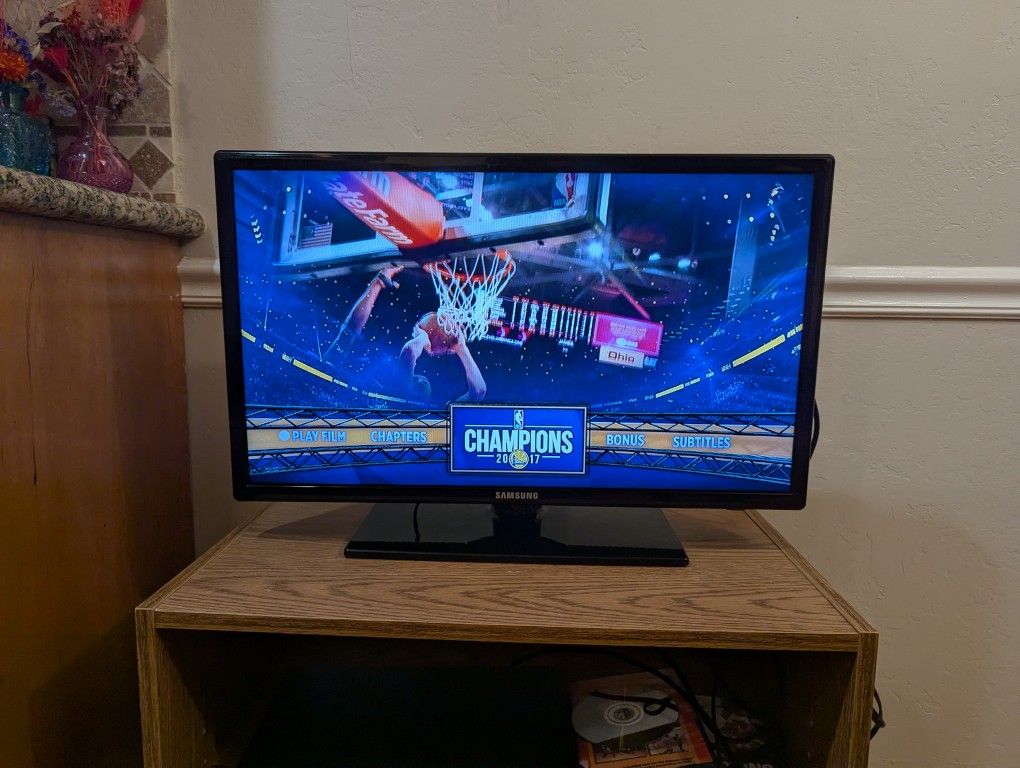26 Inch Samsung TV