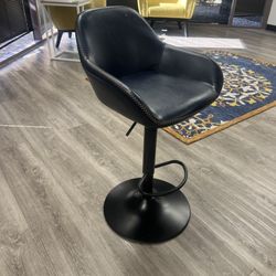 Adjustable Bar Stools 