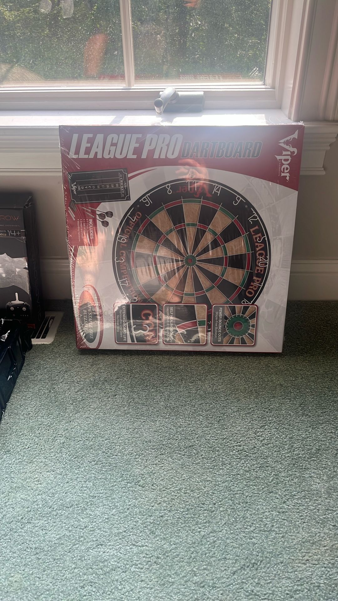 Dartboard Set Still In Package
