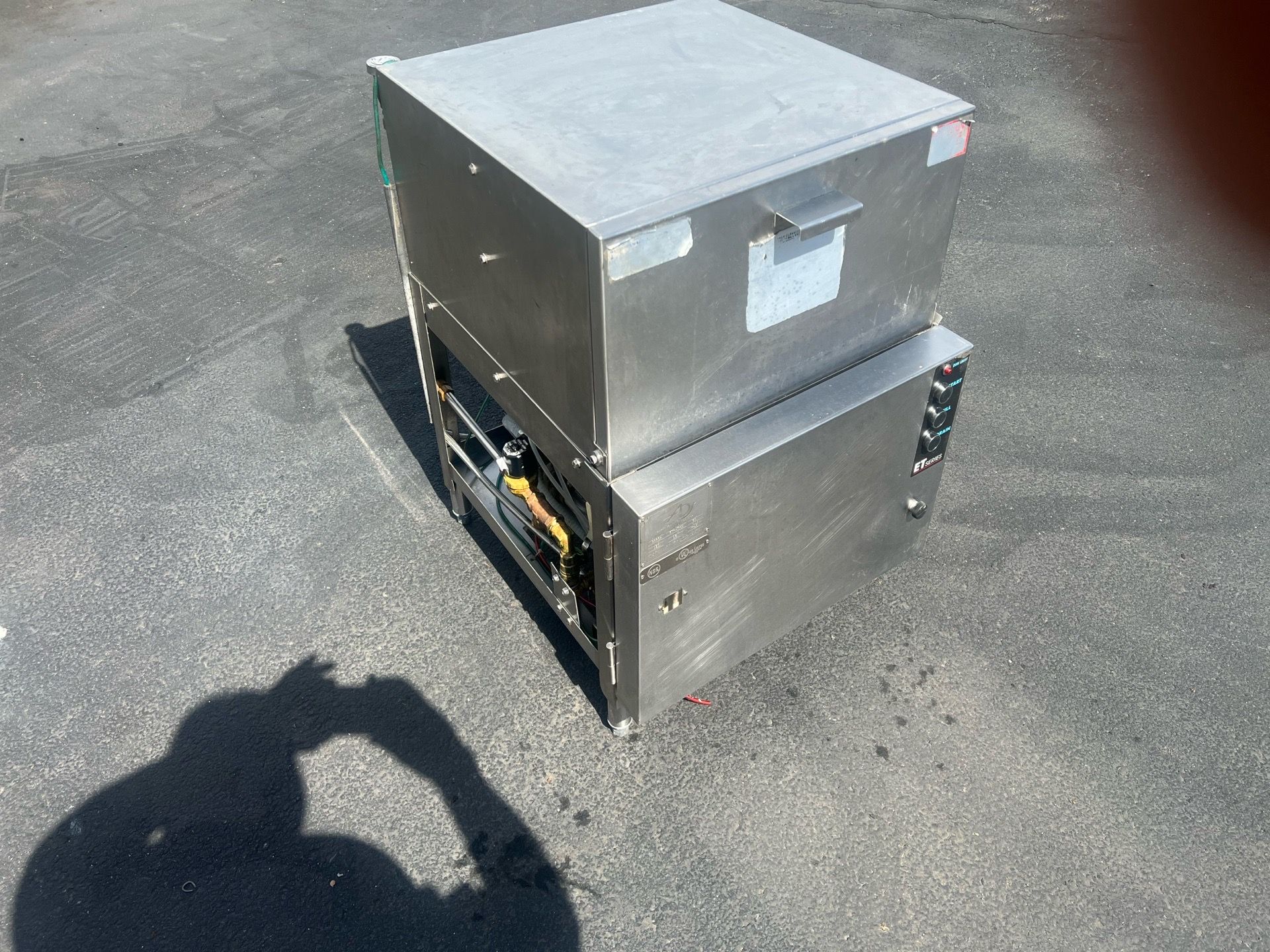 ADS Low Temp Undercounter Dishwasher #ET-AF