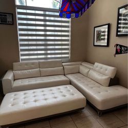 Sectional Couch And Ottoman 