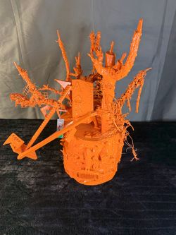 Art sculpture Halloween style.