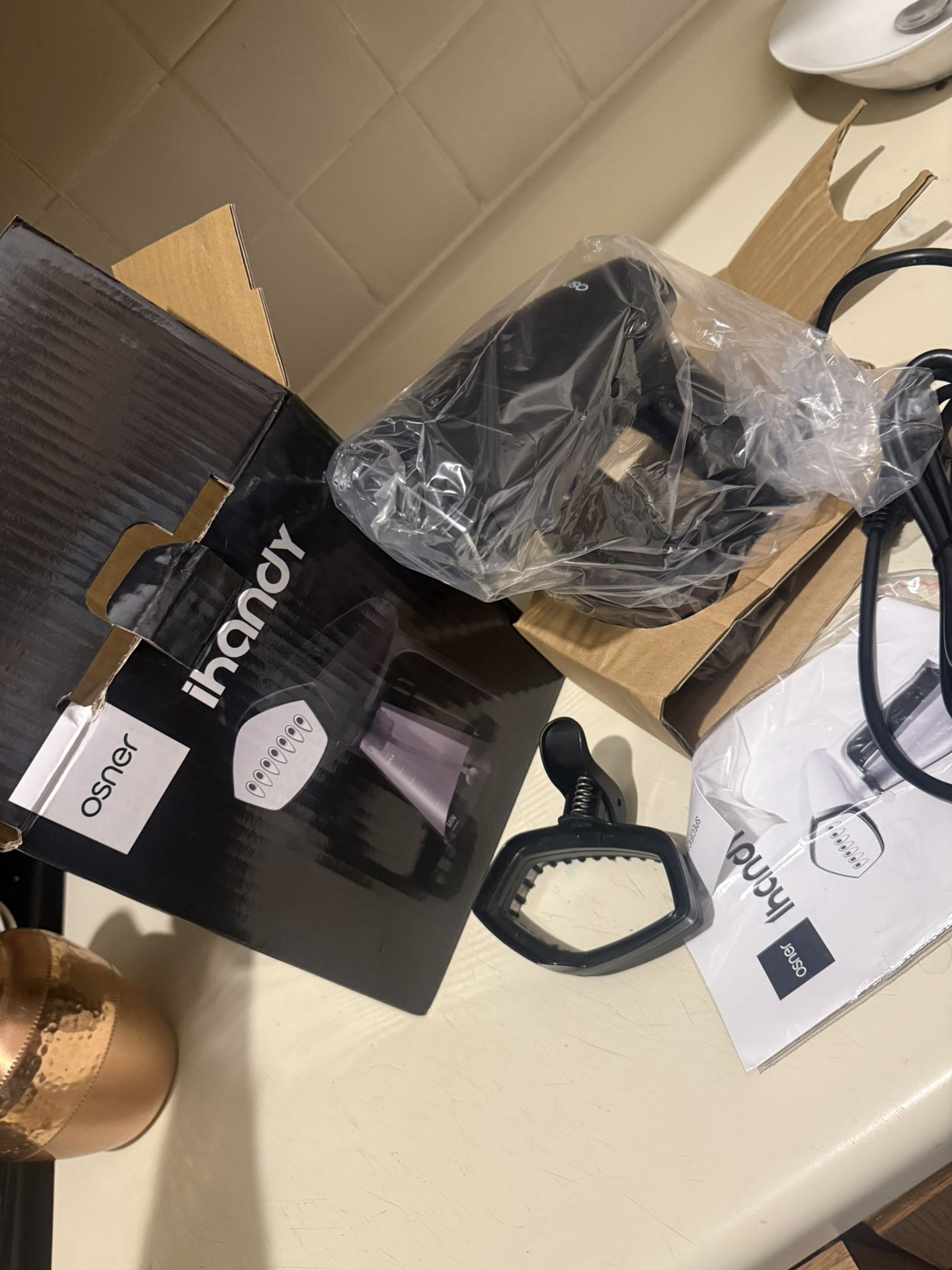 Handheld Garment Steamer for clothes, 1450W Quick Heat Auto-trigger, Compact Travel Steamer, Clothes Steamer, Fabric Wrinkle Remover with Lint Brush S