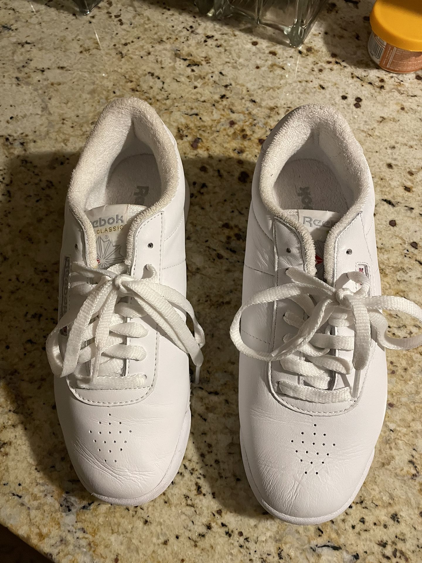 Size 7.5 D - Reebok Princess Sneakers / Tennis Shoes