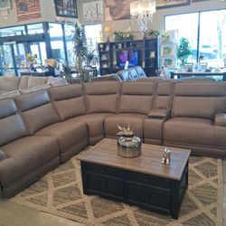 Powered Sectional 