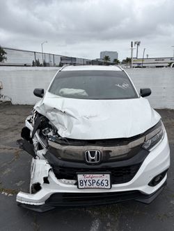 2022 Honda HRV Sport  Engine And Interior Parts 