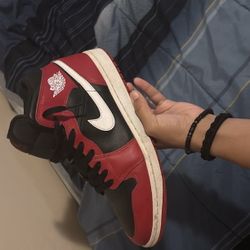 Selling These Jordan 1s