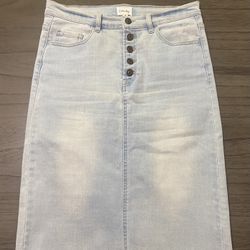 Stretchy Denim Skirt