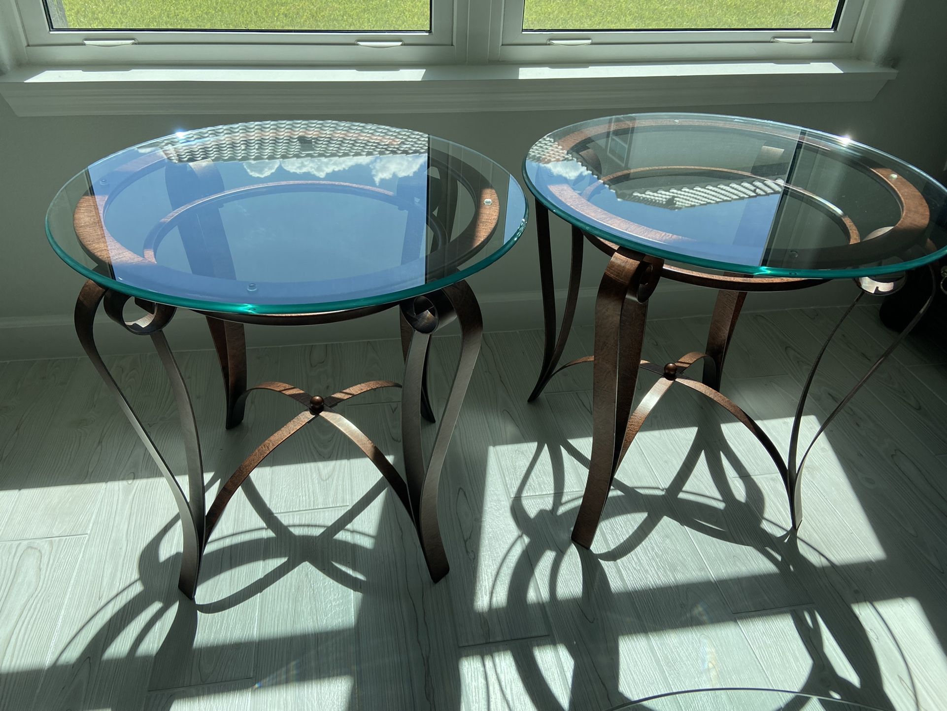 Coffee table and end table