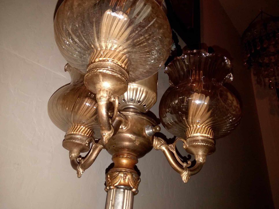 VINTAGE ORNATE GOLD VICTORIAN 3 WAY LIGHTING BRASS COPPER METAL LAMP CANDELABRA GOTHIC DECOR