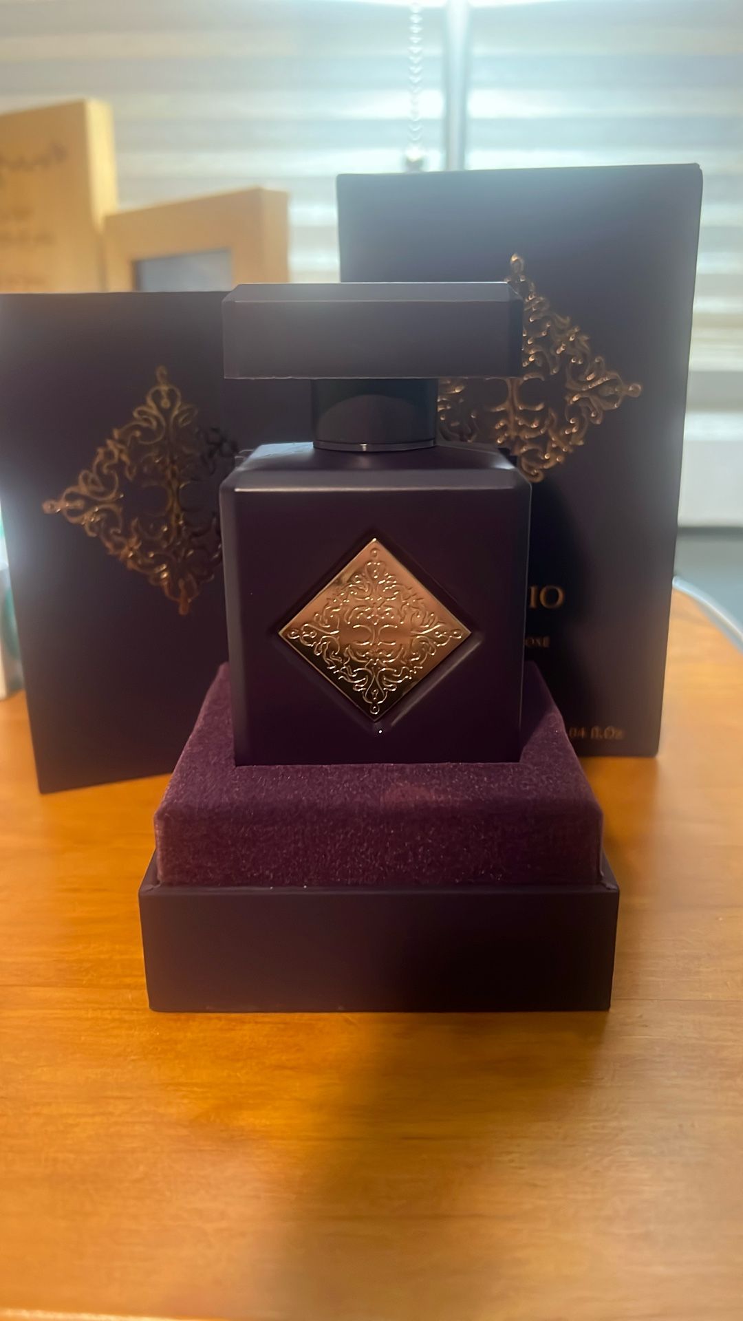 INITIO PARFUMS PRIVÉS - Atomic Rose - 3.04 Fl Oz - Eau De Parfum Unisex - Main notes Italian Bergamot, Bulgarian Rose, Turkish Rose, Egyptian Jasmin, 