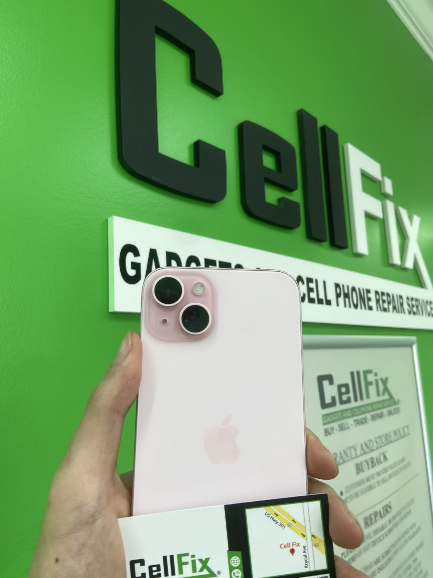 iPhone 15 Plus Unlocked