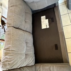 Sam Levitz 113in couch