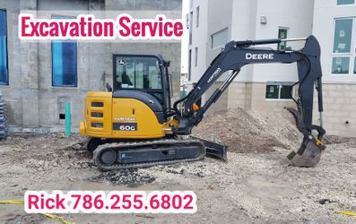 Excavation John Deere