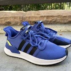 Adidas Gym Shoes, Mens 7, Womens 8.5