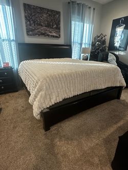 King size bedroom set