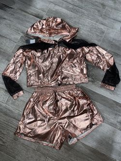 2 Piece Short Outfit