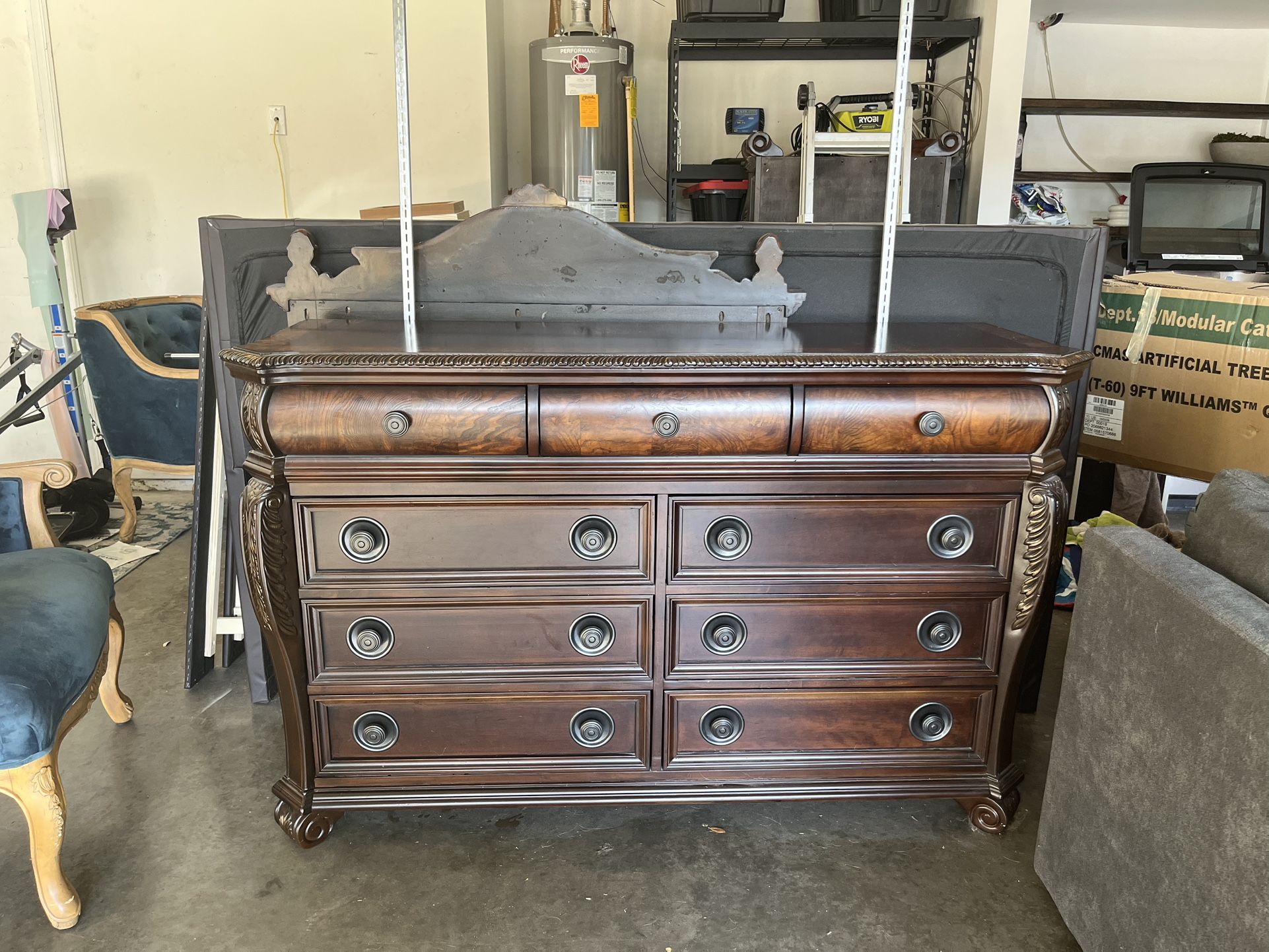 Dresser With Mirror And 2 Night Stands 