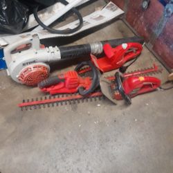 Leaf Trimmers/Leaf Blower 
