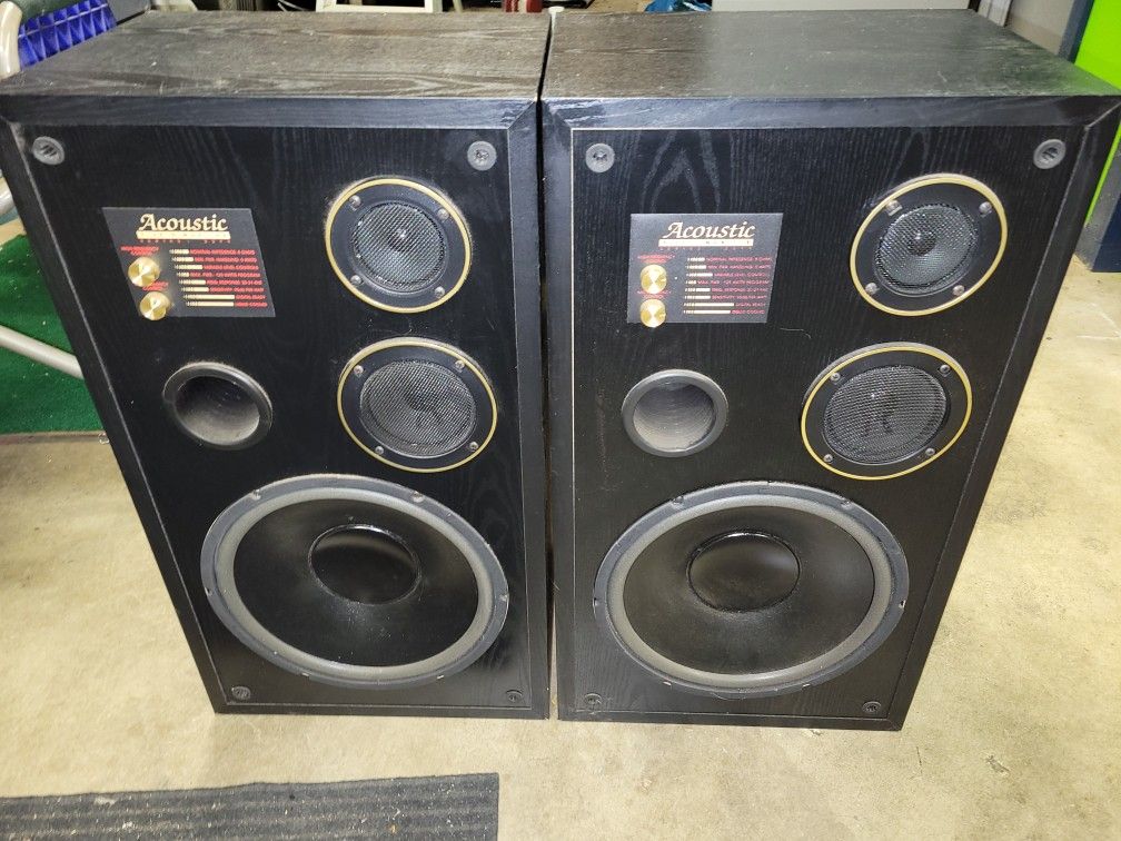 Accustic Studio Speakers.