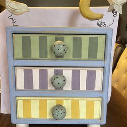 Cute Kids Jewelry Cabinet