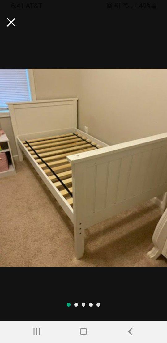 Girls Twin Size Bed (PICKUP ONLY~ASHBURN