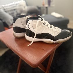 Jordan 11 Concord Size 9.5