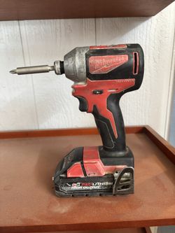 Milwaukee 18v Brushless Impact Driver