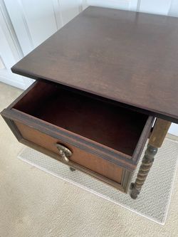 Vintage Barley twist  side table 20x20x29 high
