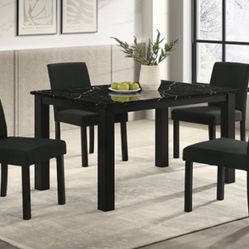 Resia Table w/4 Chairs 