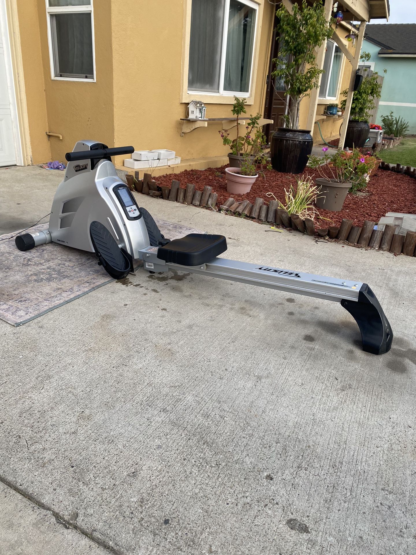 Velocity Excercise Rowing Machine
