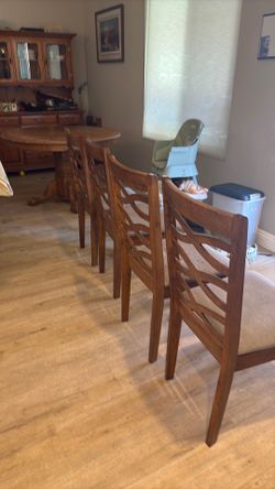 Dining Room Chairs 4 each