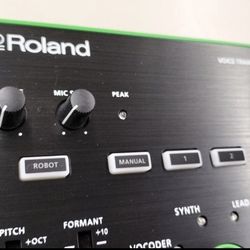 Roland VT-3 Voice Transformer