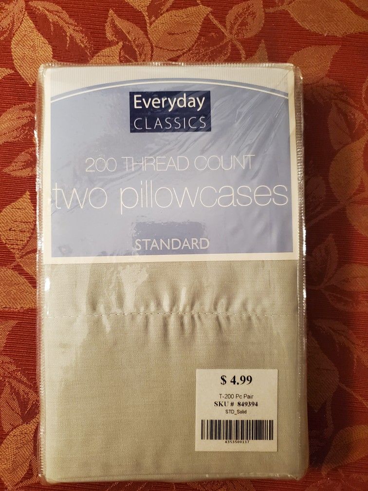 2 Pillow Cases ($2)