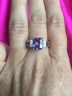 14KT WHITE GOLD & AMETHYST RING - STAMPED