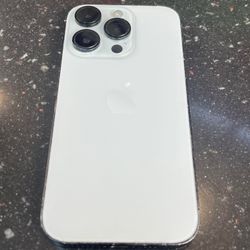 iPhone 14 pro (1TB Storage)