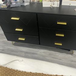 Black Dresser 6 Drawer
