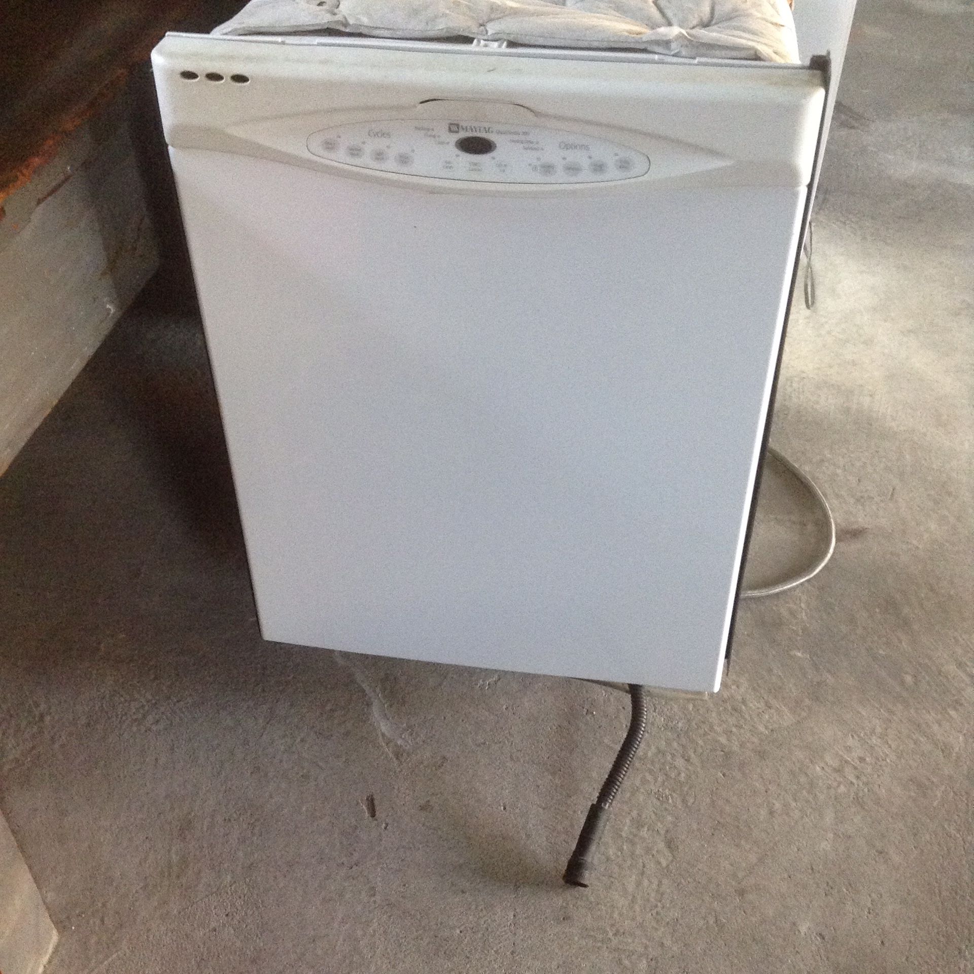 Maytag quiet serie $100