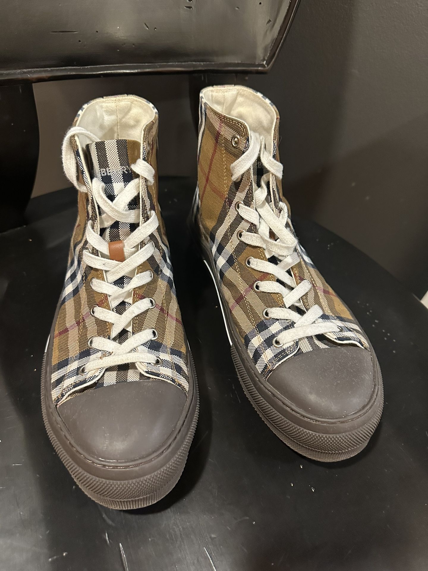 Burberry Sneakers