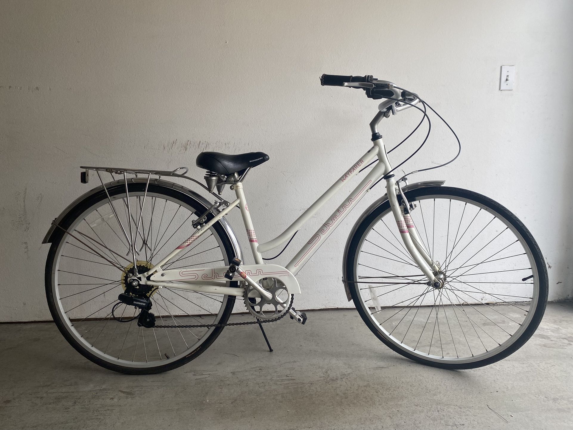 Schwinn Wayfarer Women's Bike