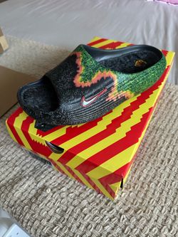 Nike reactX rejuven8 slides