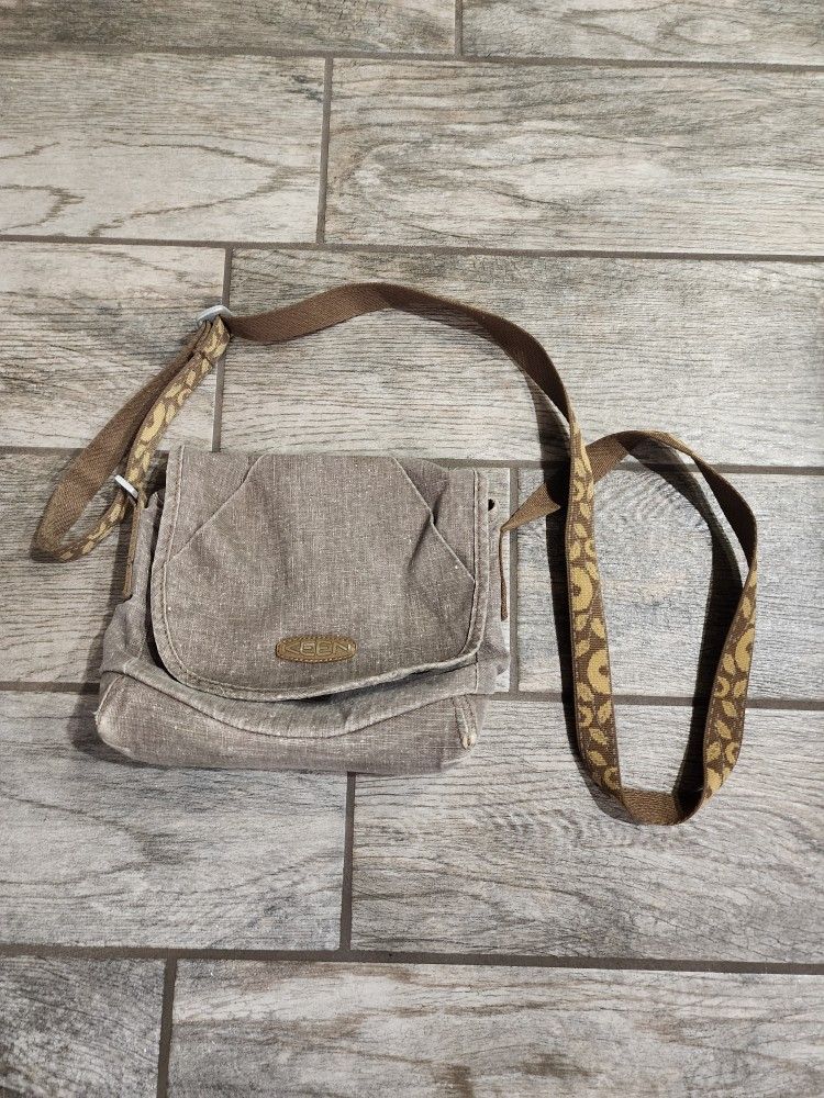 Keen canvas crossbody bag