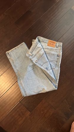 Levi's 550 Light Wash Denim Jeans