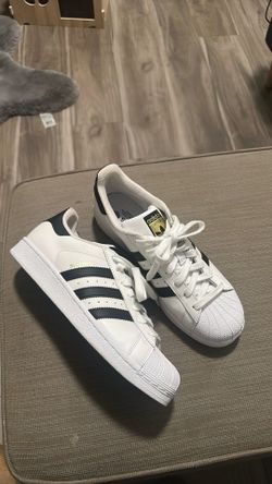 Adidas Superstar Women’s  Size 9.5