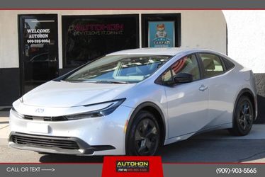 2025 Toyota Prius