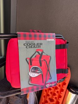 Reward Lodge Traveler's Cooler Chair