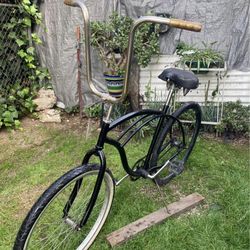 single speed bike,ready to ride,sold as is in the photos, read description for details ,”cash only “