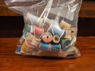 Vintage wooden spools